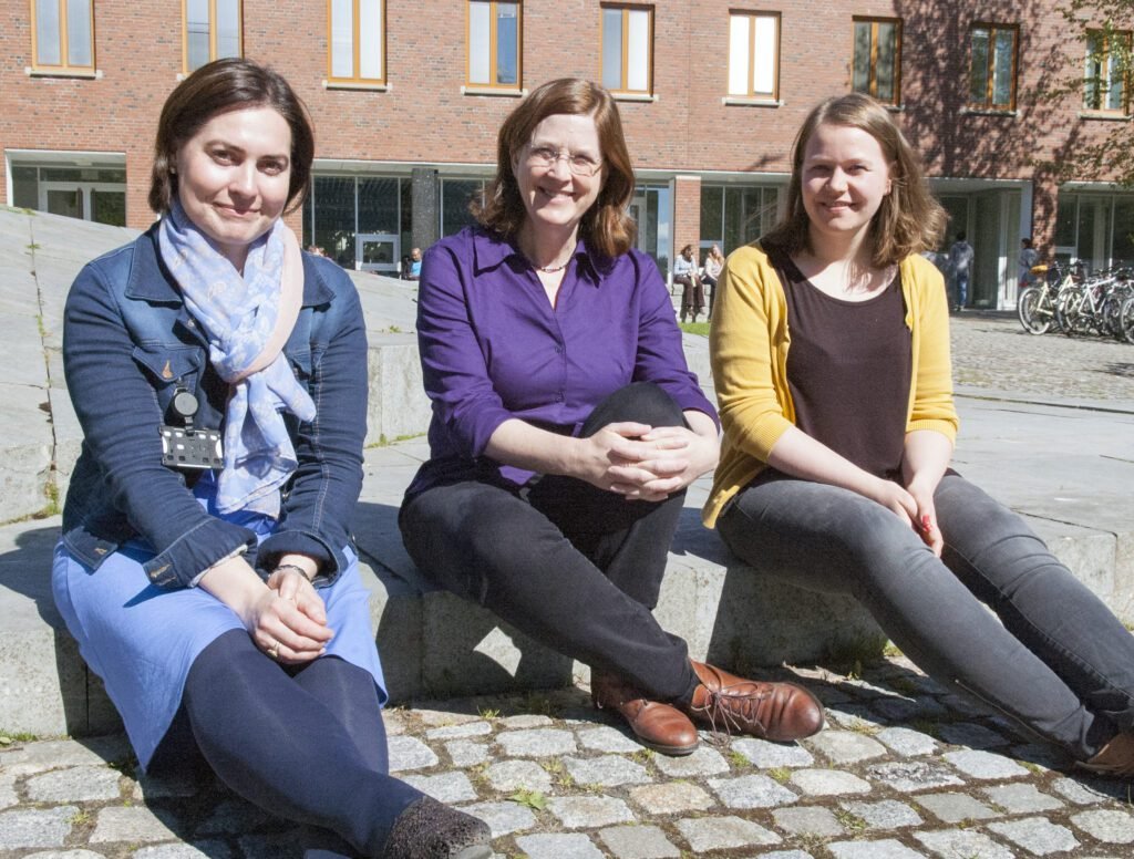 From left: Camilla Brekke, Cathleen Jones and Stine Skrunes. Photo: Karine Nigar Aarskog