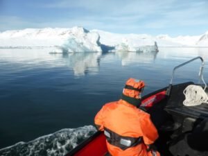 Iceberg-in-Kongsfjorden-Photo-S-Gerland